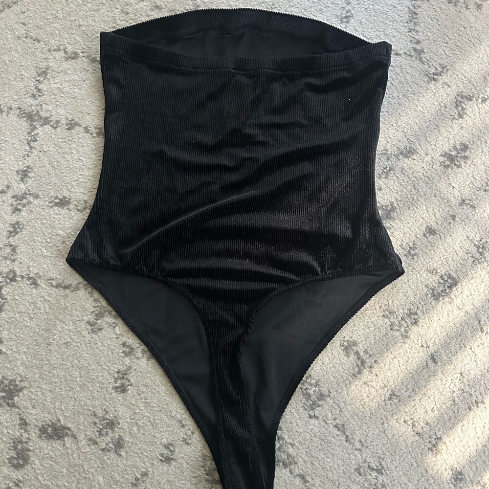 Forever 21 Black Strapless Bodysuit